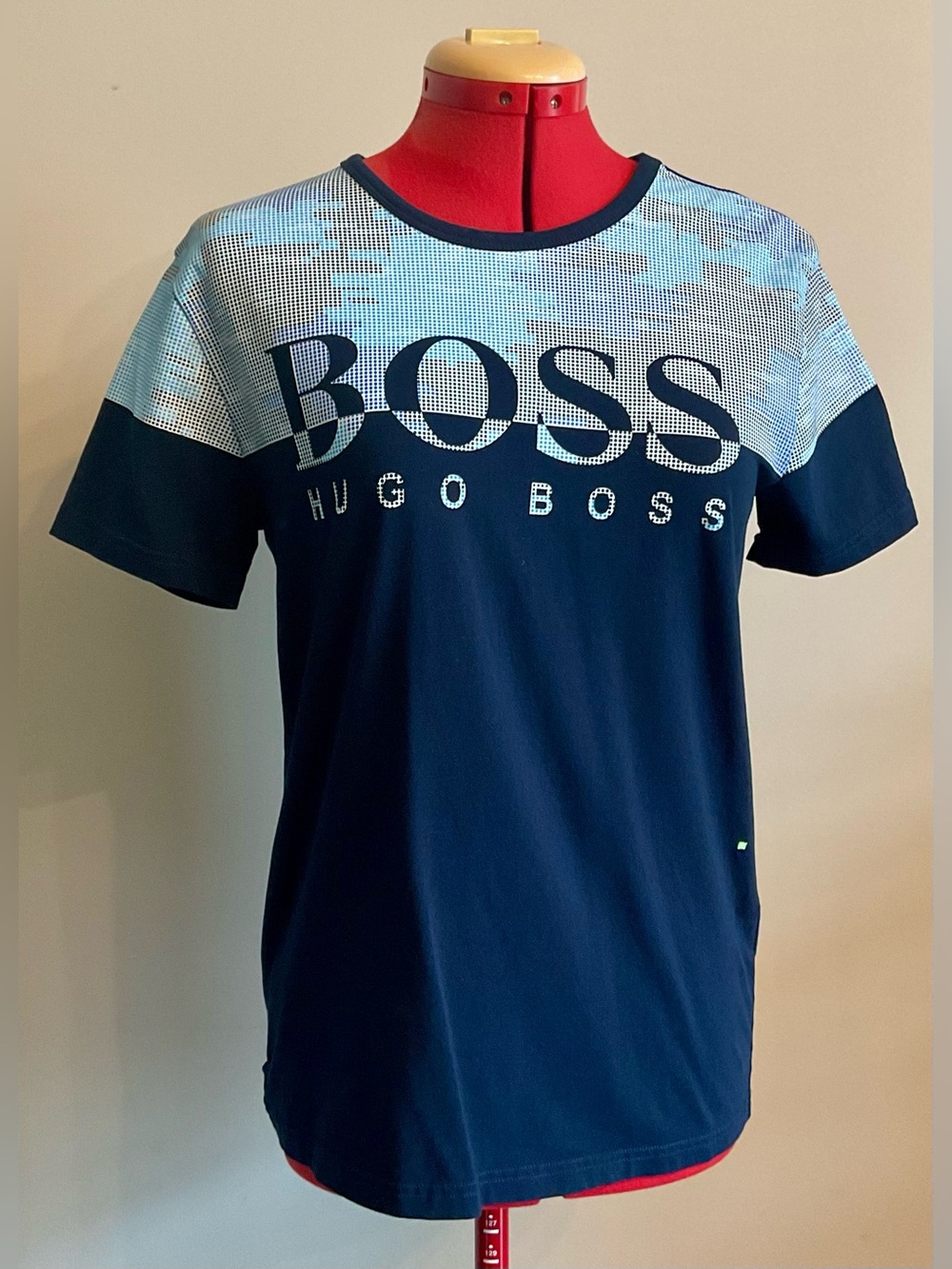 Hugo Boss - cotton blend shirt Size Medium